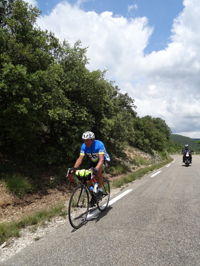 20170605_J2-Belle rando autour du Ventoux_60